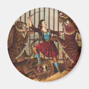 TEE Lion Queen Magnet