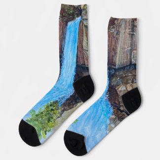 Teepee Falls Crew Socks