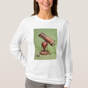 Telescope belonging to Sir Isaac Newton  1671 T-Shirt