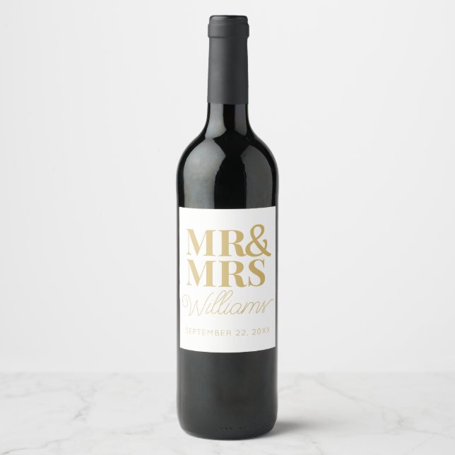 Template Wedding Favour Mr & Mrs Name Simple Moder Wine Label (Front)