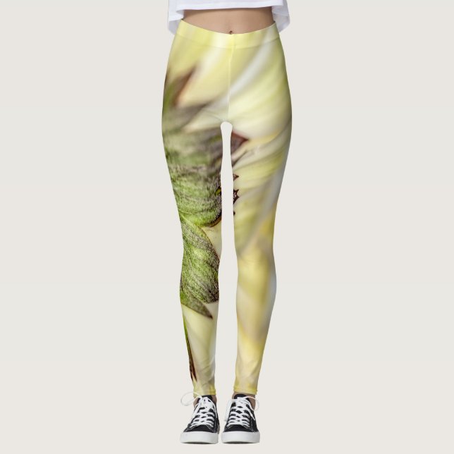 Tender Flower Leggings (Front)