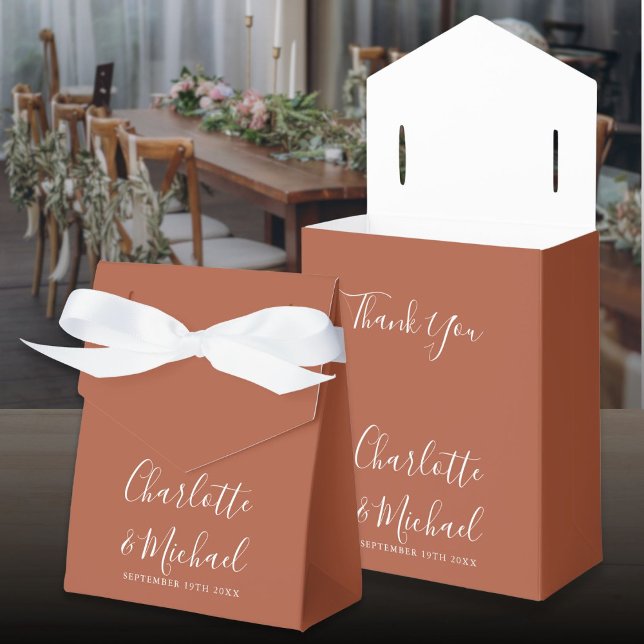 Terracotta Elegant Script Wedding Favour Box (Terracotta Elegant Script Wedding Favor Boxes)
