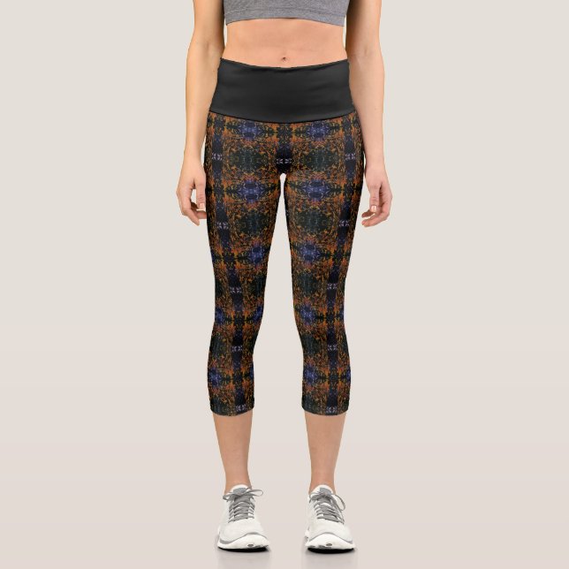 Texture #41 from work Horizonte Capri Leggings (Front)