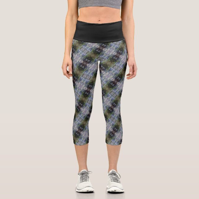 Texture #4 from the work Maritimo Capri Leggings (Front)