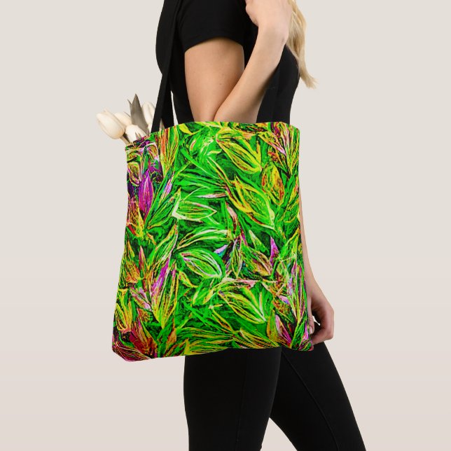 Textured Leaf Garden Art Tote Bag (Close Up)