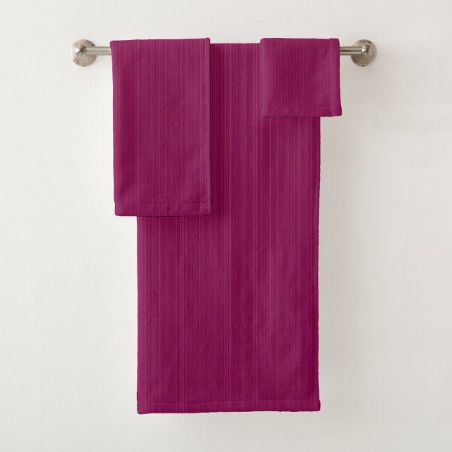 Textured Maroon Elegance Bath Towel Set (Insitu)