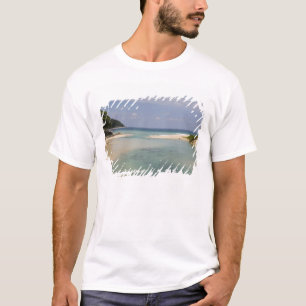 Thailand, Phuket, Nai Harn beach. T-Shirt