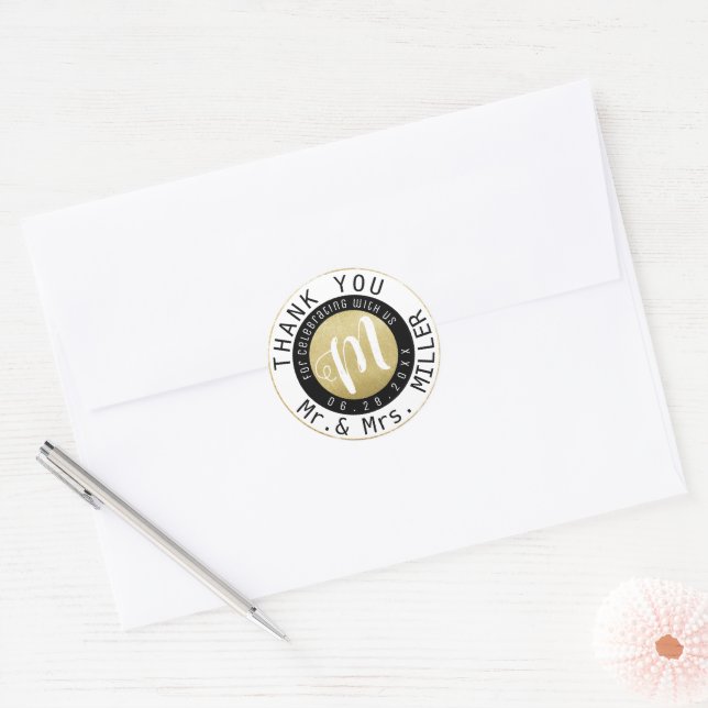 Thank You . Wedding favours chic circle monogram Classic Round Sticker (Envelope)