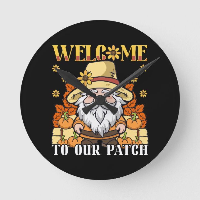 Thanksgiving Day Welcome To Our Patch Gnome Round Clock (Front)