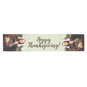 Thanksgiving Mona Lisa Pilgrim with Turkey Short Table Runner