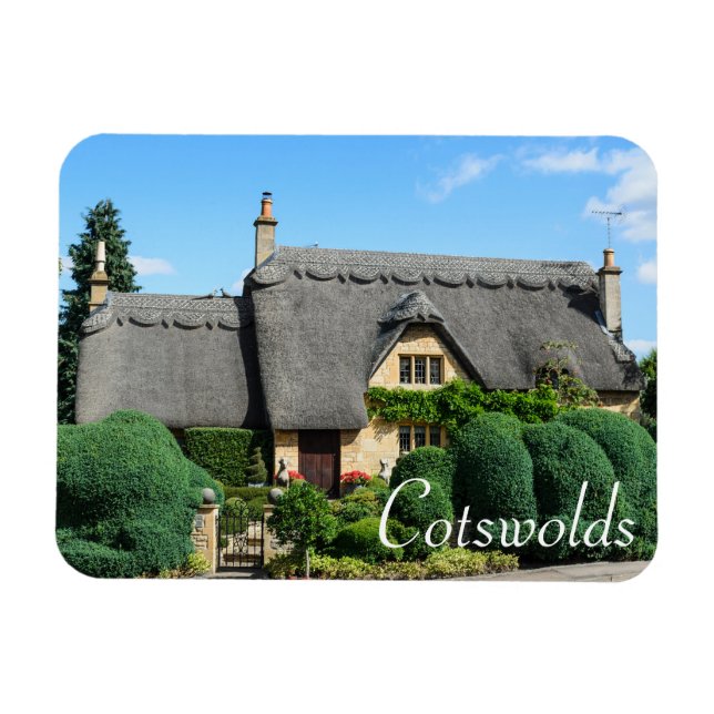 Thatched roof cottage in the Cotswolds Magnet (Horizontal)
