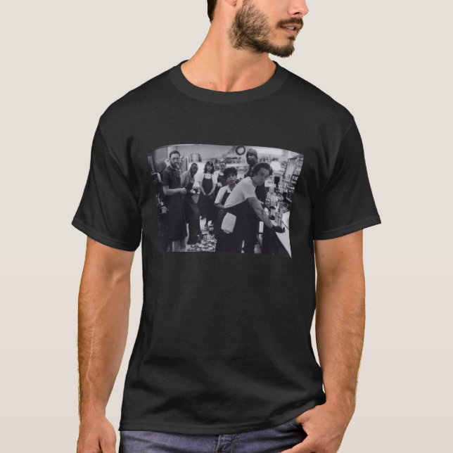 The BearV Show 90s funny T-Shirt (Front)