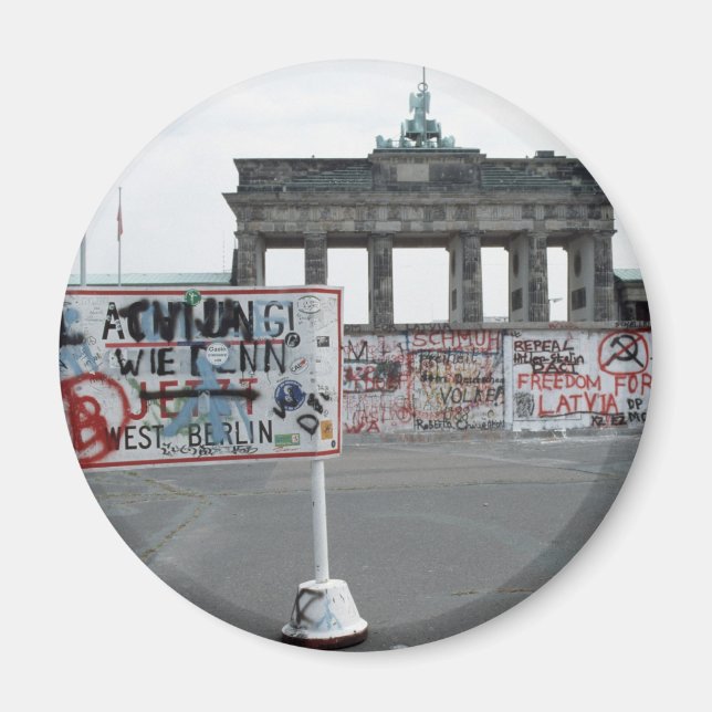 The Berlin Wall Magnet (Front)