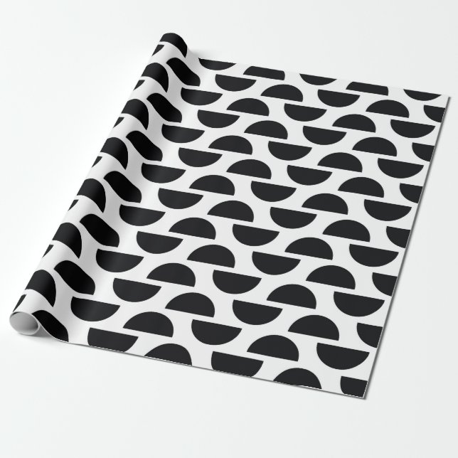 The black halves of the circle create a simple pat wrapping paper (Unrolled)