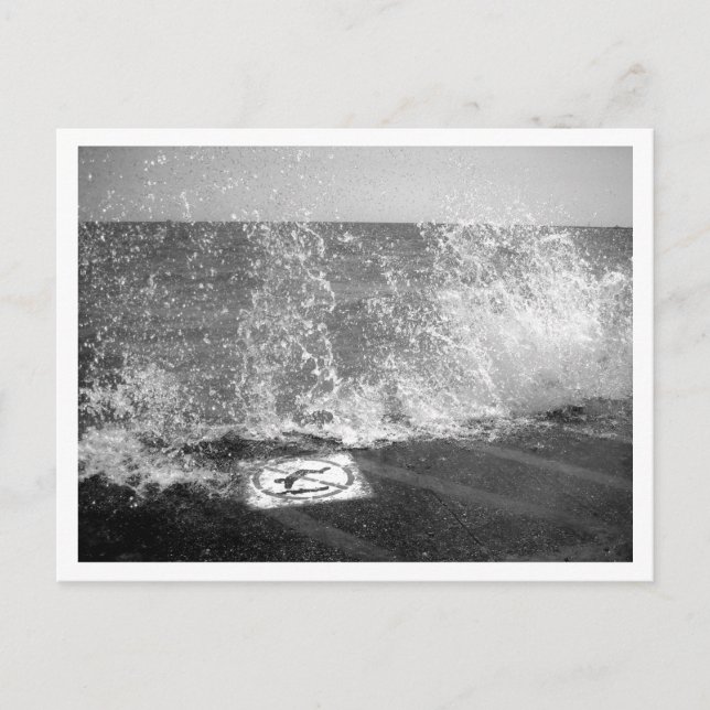 The Breakwall, Lake Michigan, Chicago, IL Postcard (Front)