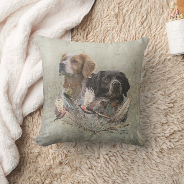 The Brittany Spaniels,  French Brittany, Bird dog, Cushion (Blanket)