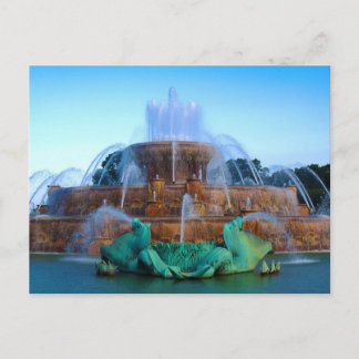 the Buckingham Fountain - Chicago Postcard