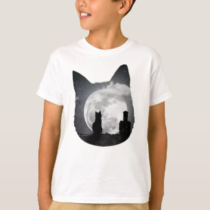 The cat dreams of the moon T-Shirt