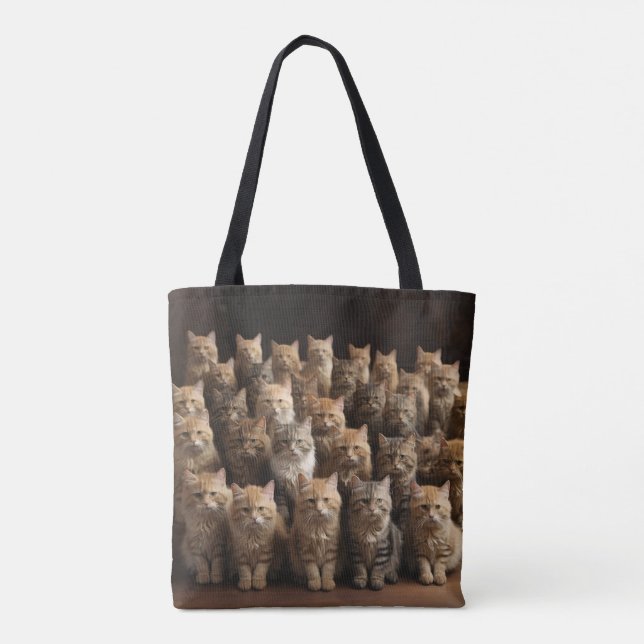 the cat family tote bag (Back)