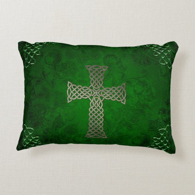 The celtic cross decorative cushion (Back)
