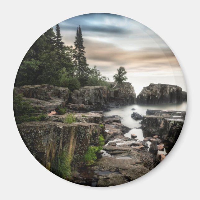 The Coast of Lake Superior | Minnesota Magnet (Front)
