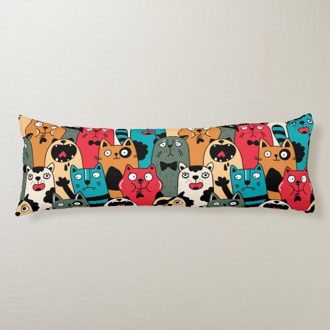 The crowd of cats body cushion (Front)