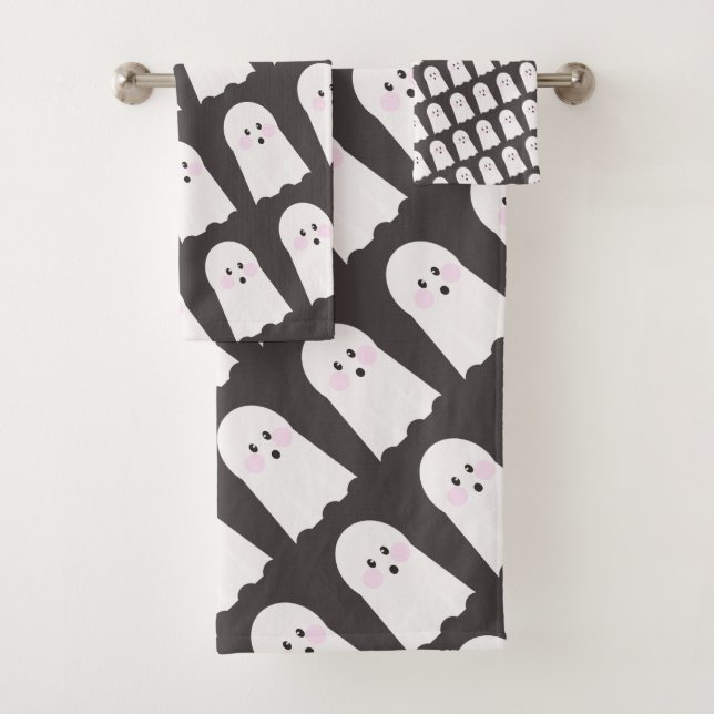 The cutest ghost pattern  bath towel set (Insitu)