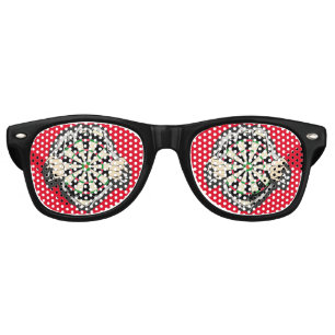 The dartboard on the chest retro sunglasses