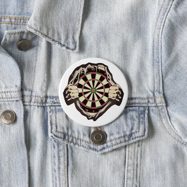 The dartboard on your chest! placemat 7.5 cm round badge (In Situ)