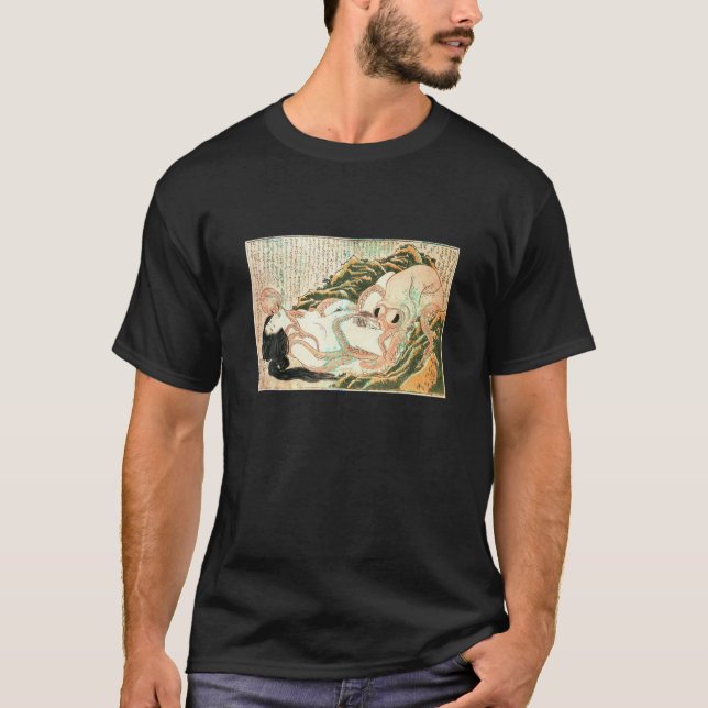 The Dream of the Fisherman s Wife Japanese Art Vin T-Shirt (Front)