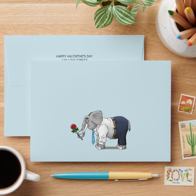 The Elephants Happy Valentines Day Envelope (Desk)