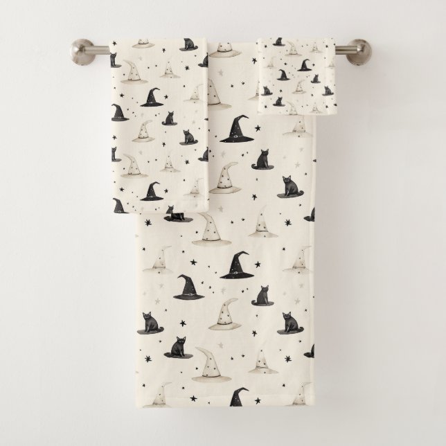 The Enchanted Scatter Bath Towel Set (Insitu)