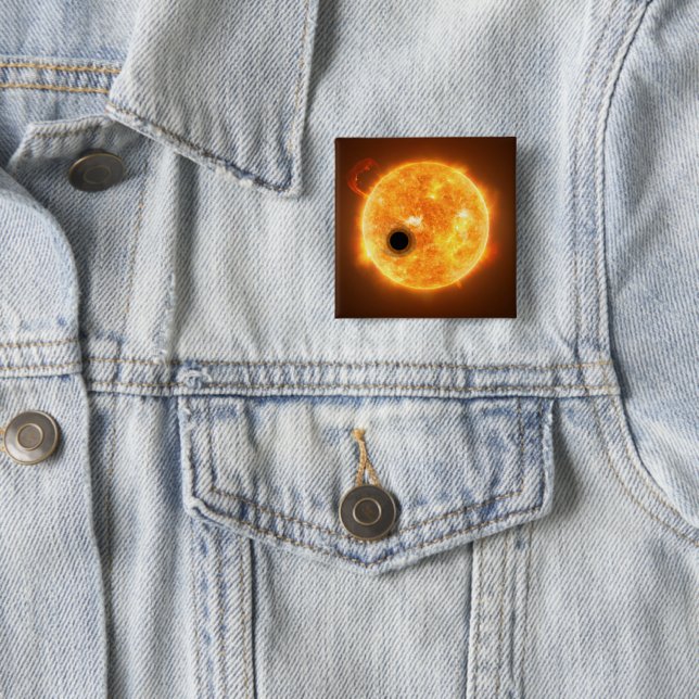 The Exoplanet Wasp-107b Is A Gas Giant 15 Cm Square Badge (In Situ)