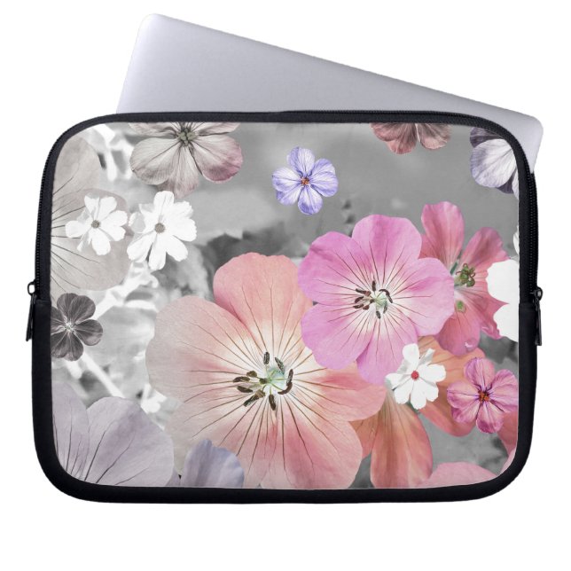 The fairy will come out soon 2 laptop sleeve (Front)