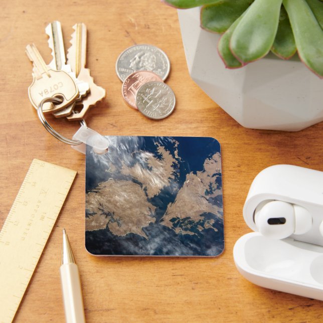 The Falkland Islands (Islas Malvinas). Key Ring (Desk)