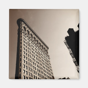 The Flatiron Building - Classic New York City Magnet