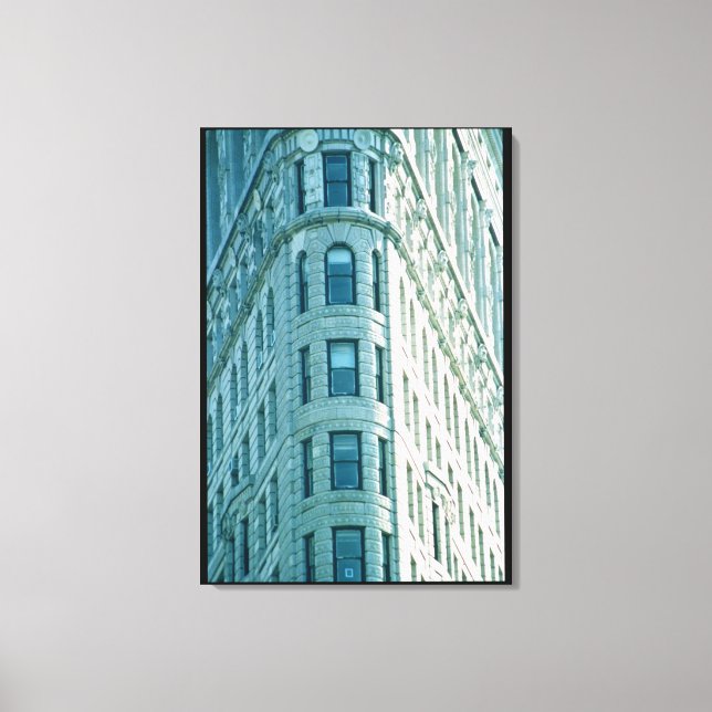 The Flatiron Building (photo) 2 Canvas Print (Front)