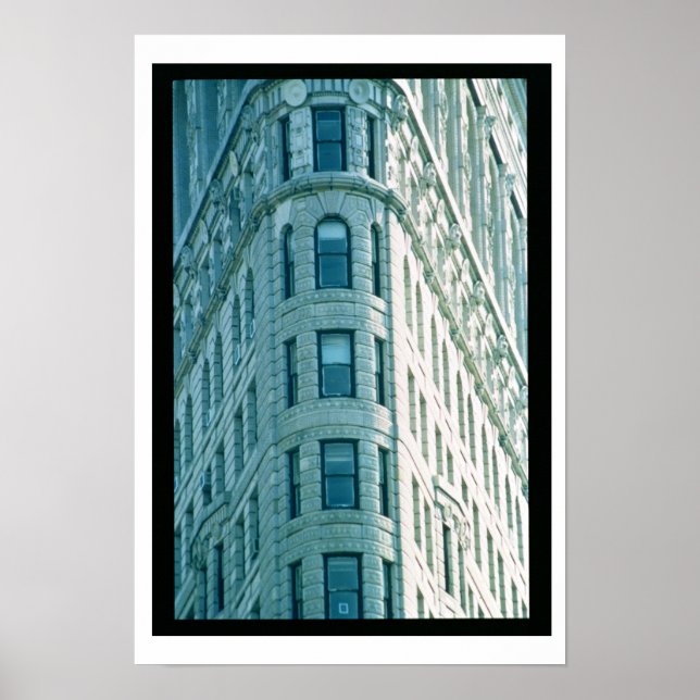 The Flatiron Building (photo) 2 Poster (Front)