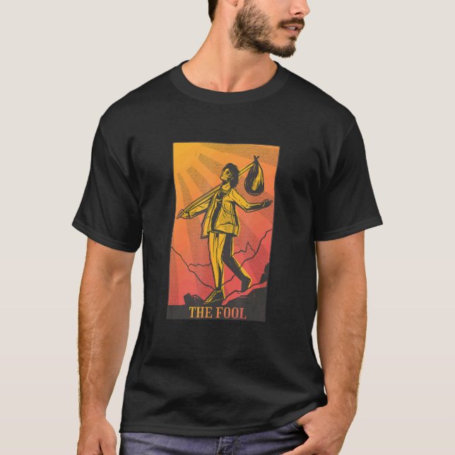 The Fool Vagabond Tarot T-Shirt (Front)