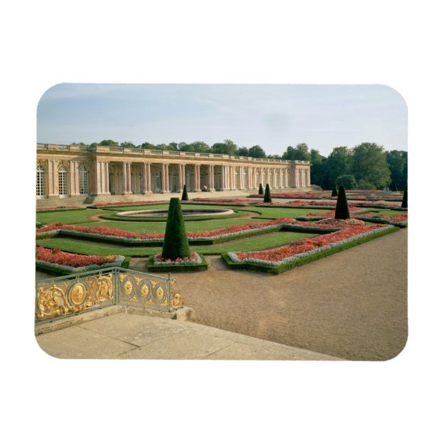 The Garden Facade of the Grand Trianon, 1687 (phot Magnet (Horizontal)