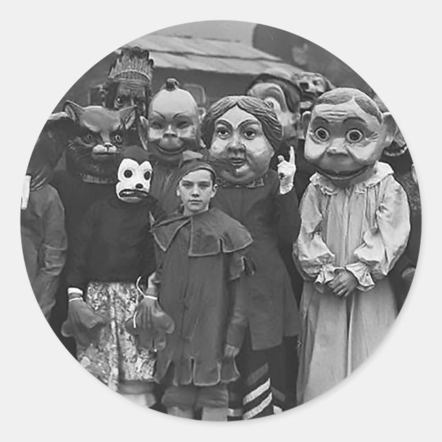 The Gathering on Halloween Classic Round Sticker (Front)