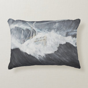 The Gigantic Wave Decorative Cushion
