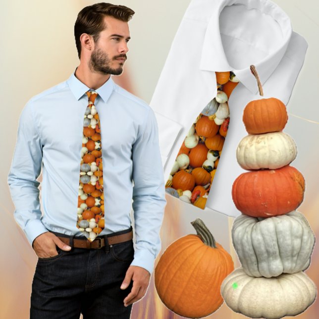 The Great Pile of Pumpkins Tie (Creator Uploaded)