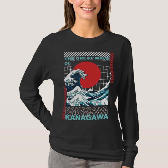 The Great Wave of Kanagawa Hokusai Japanese Art T-Shirt (Front)
