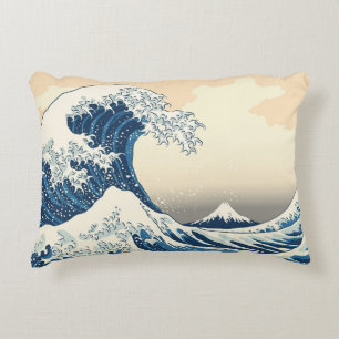 The great wave off kanagawa painting reproduction decorative cushion