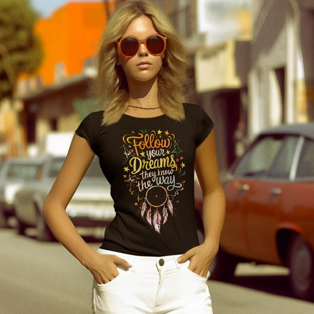 The Guiding Light of Dreams T-Shirt (Creator Uploaded)