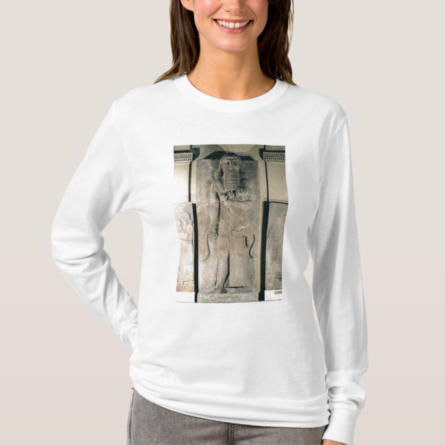 The hero Gilgamesh holding a lion T-Shirt (Front)