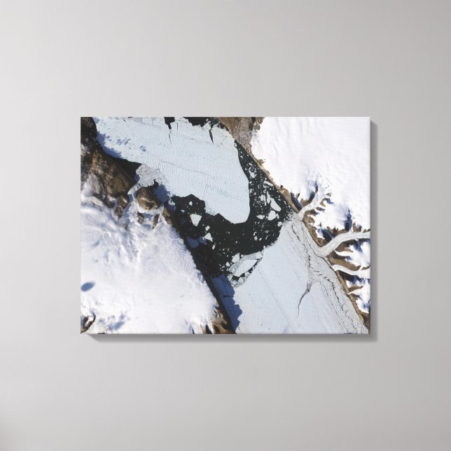 The ice island canvas print (Front)