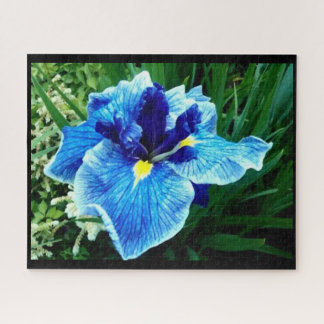 THE JAPANESE IRIS FLOWER JIGSAW PUZZLE