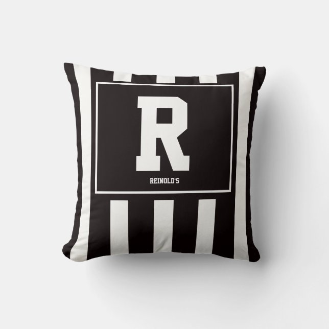 The judge cushion (Front)